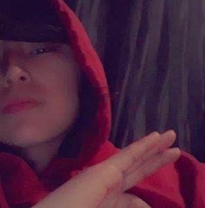 Meet your Posher, Dennis